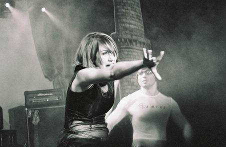 Ingrid 2
---------
 (  ,      )