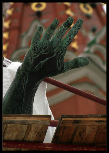 ***
---------
 (  ,      )