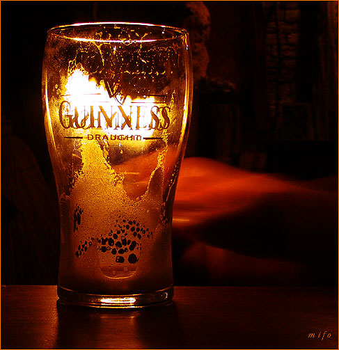 GUINNESS 
---------
 (  ,      )