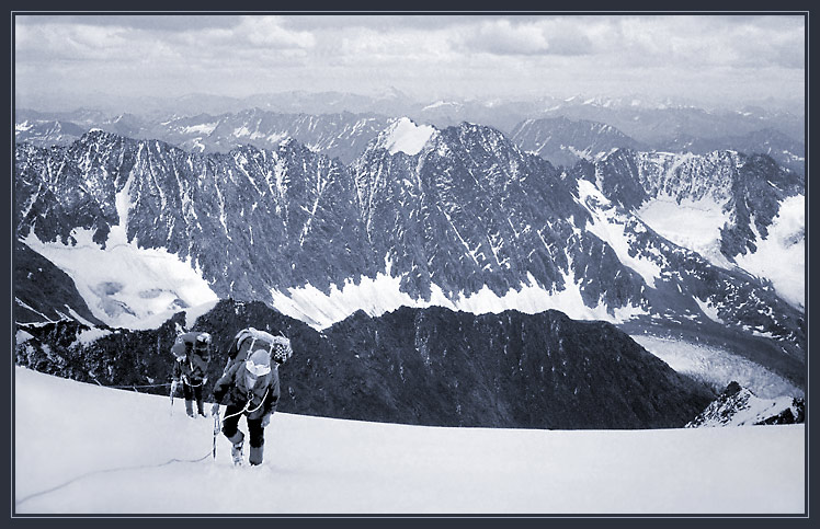 Altai (25) 1985
---------
 (  ,      )