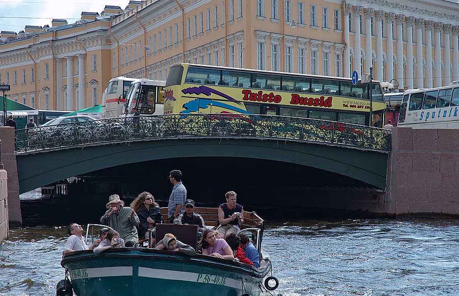 Петербургское сафари
---------
 (кликните по изображению, чтобы открыть его в полный экран)