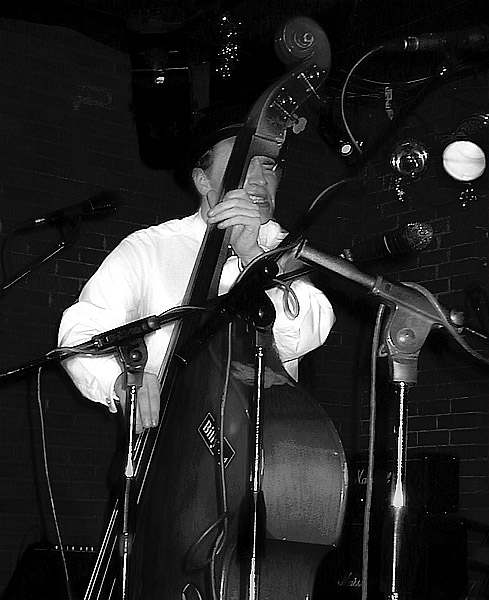Billy`s Band
---------
 (  ,      )